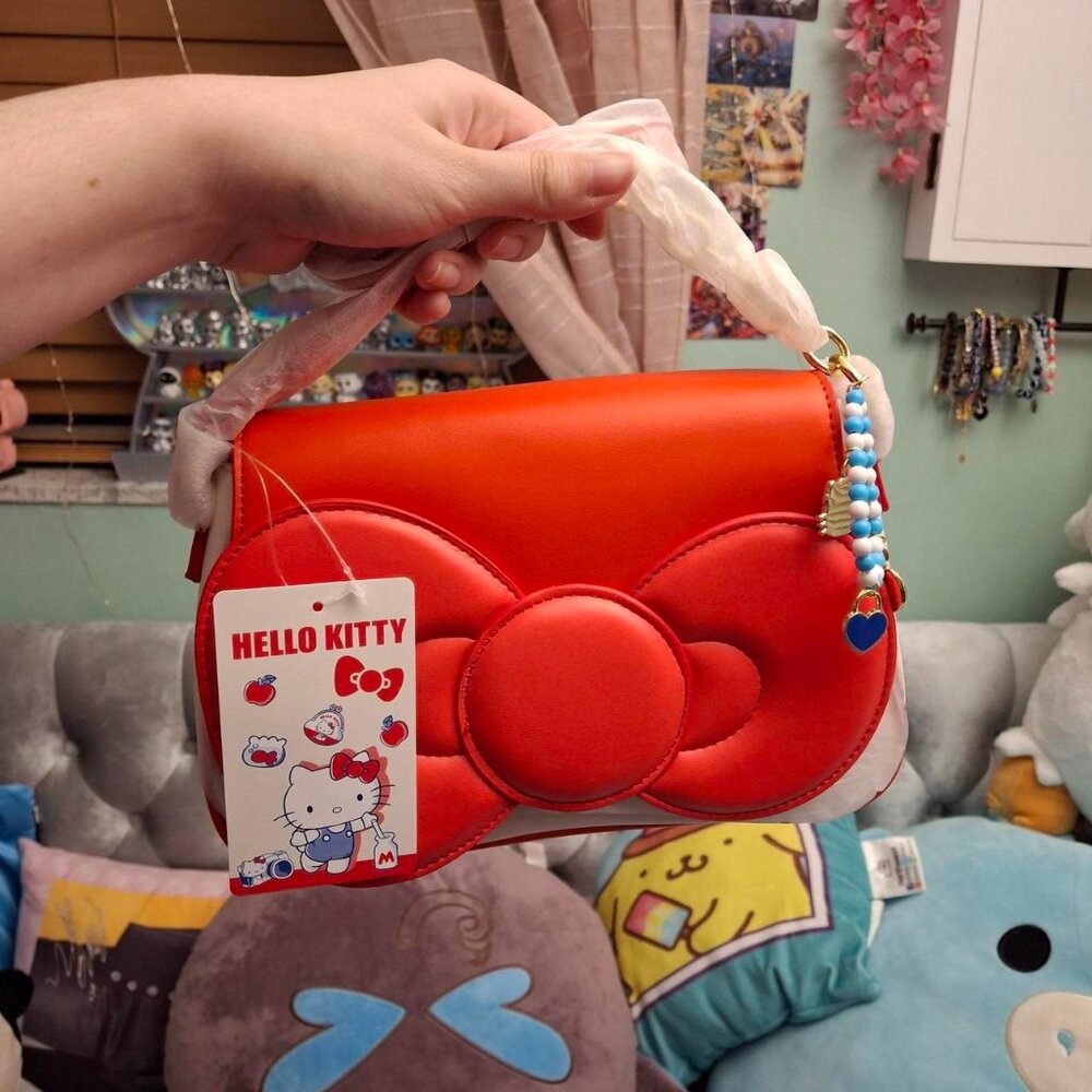 Hello kitty 50th birthday bow bag